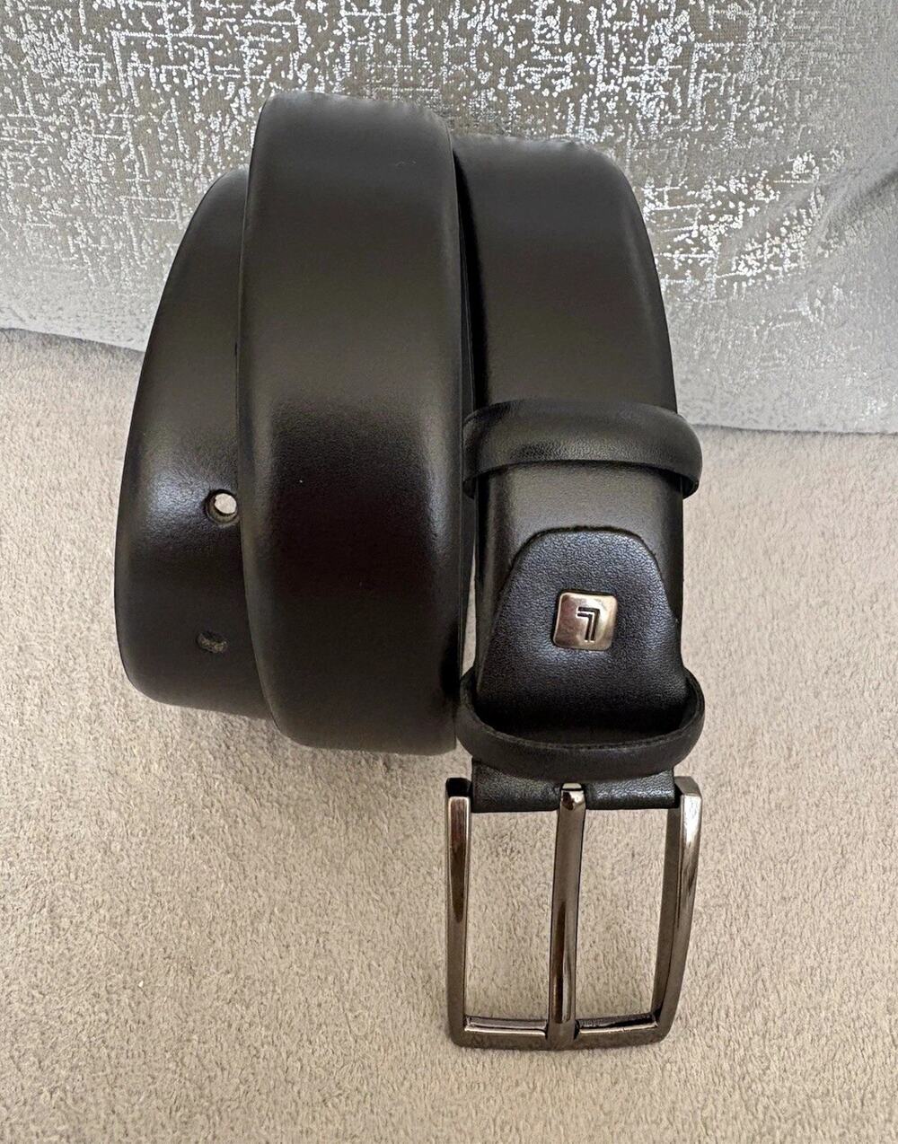 Abdullah Kiguhi Men’s Black Belt Size 44 1.5in Adjustable Solid Buckle Logo